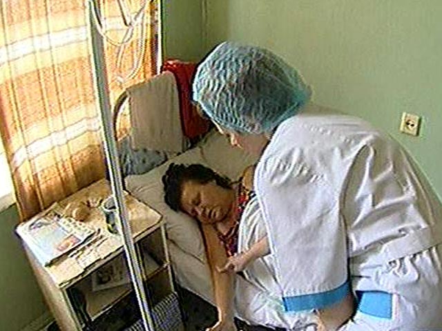 Инфекционная больница гепатит. Сальмонеллез фото больных. Малыши заболевают и в больницу попадают. Фотография попала в больницу.